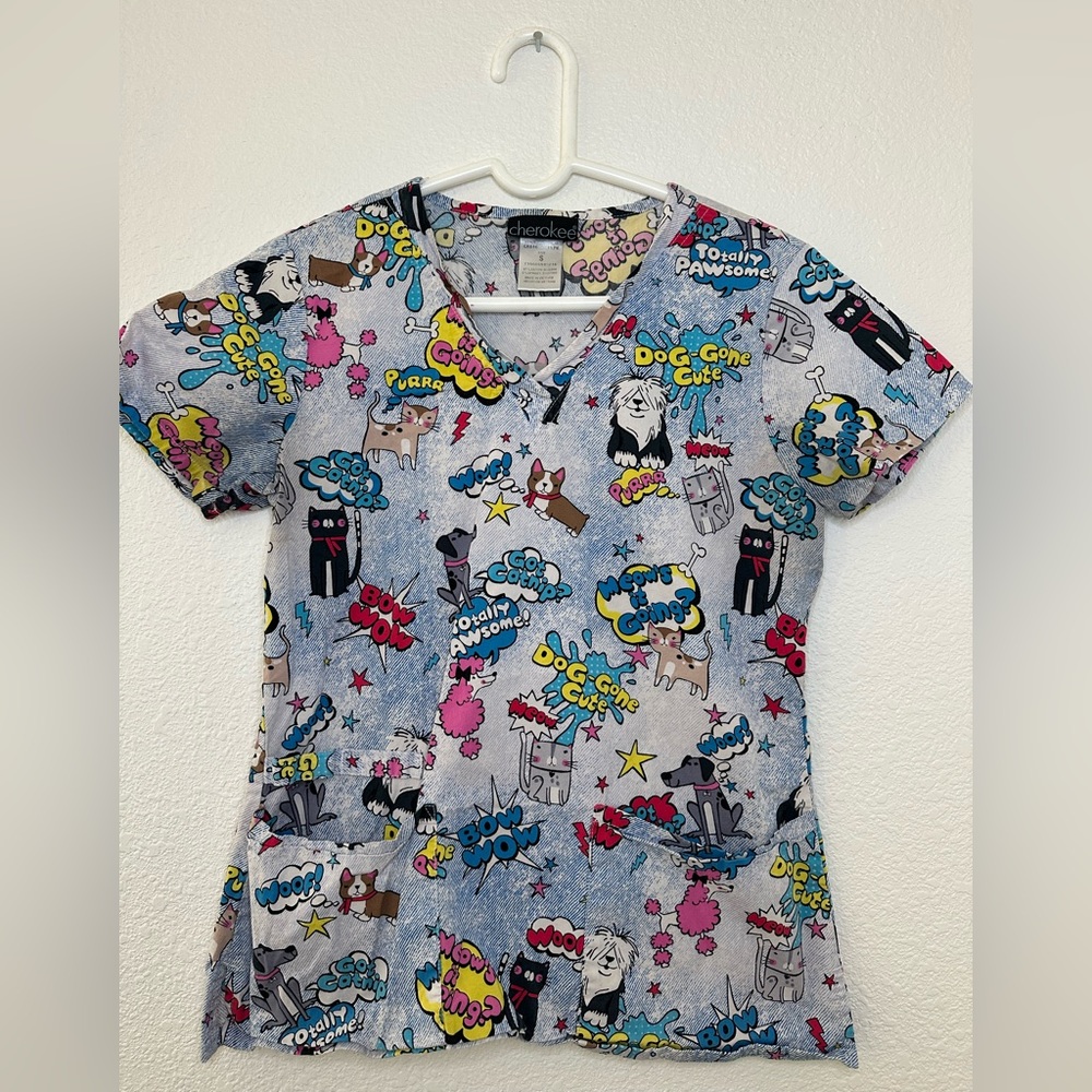Scrub top
